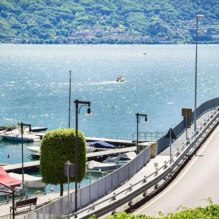 Hidden Terrace With Lake View Διαμέρισμα *